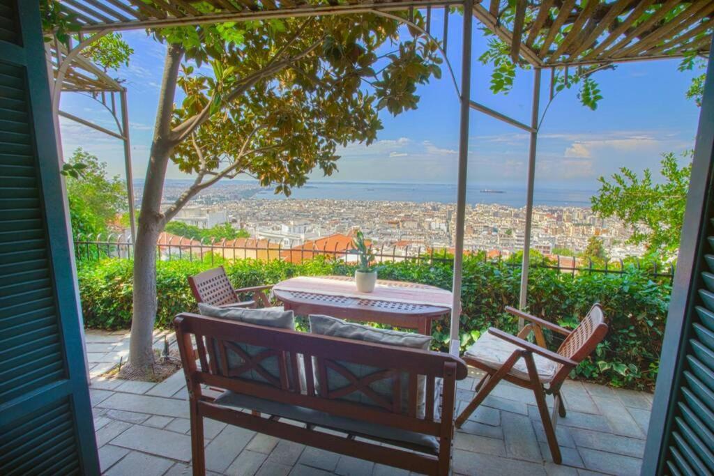 Ano Poli Stay With Private Terrace And View Tesalónica Exterior foto